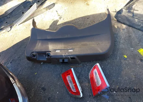 2015 Buick Enclave Leather z USA, uszkodzony, nr VIN 5GAKRBKD0FJ304993